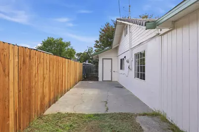 3641 Floral Drive, North Highlands, CA 95660 - Photo 25