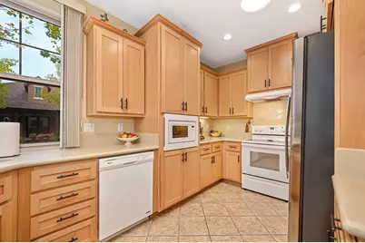 1016 Cabris Lane, Roseville, CA 95747 - Photo 9