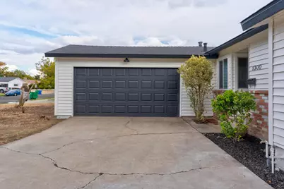 1300 Tamarack Avenue, Atwater, CA 95301 - Photo 5