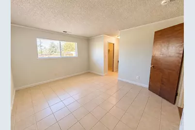 5147 E Grant Avenue, Fresno, CA 93727 - Photo 17