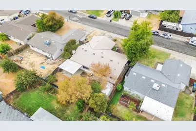 6332 Doncrest Lane, North Highlands, CA 95660 - Photo 7
