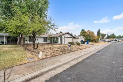 6332 Doncrest Lane, North Highlands, CA 95660 - Photo 3