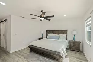 10446 Aleilani Ln, Elk Grove, CA 95624 - Photo 25