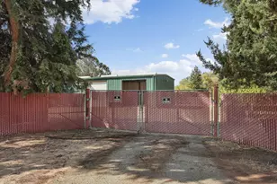 10446 Aleilani Ln, Elk Grove, CA 95624 - Photo 45
