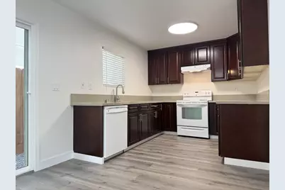 358 S Third Avenue, Oakdale, CA 95361 - Photo 11