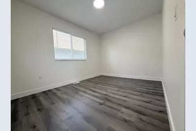 358 S Third Avenue, Oakdale, CA 95361 - Photo 13