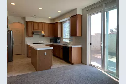 232 Lazy Ridge Avenue, Lathrop, CA 95330 - Photo 5