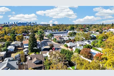 1300 37th Street, Sacramento, CA 95816 - Photo 43