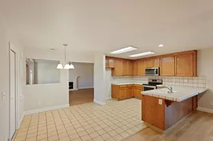 525 Kirst Dr, Woodbridge, CA 95258 - Photo 7