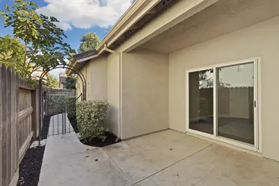 1990 Melissa Court, Escalon, CA 95320 - Photo 35