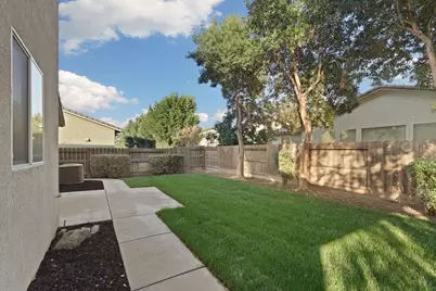 1990 Melissa Court, Escalon, CA 95320 - Photo 31