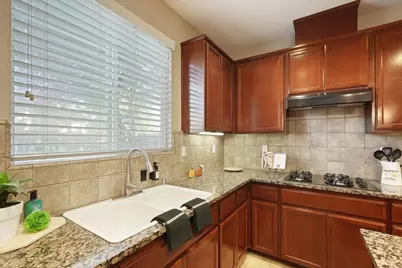 1990 Melissa Court, Escalon, CA 95320 - Photo 11