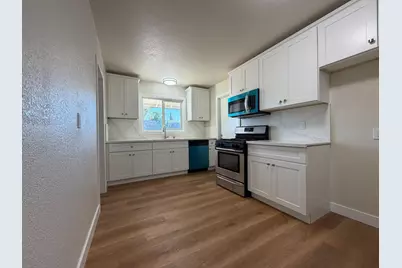 6837 Stoneman Drive, North Highlands, CA 95660 - Photo 7