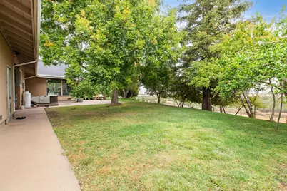 5610 E Highway 4, Farmington, CA 95230 - Photo 41