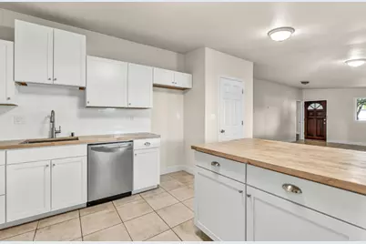 1201 Sullivan Court, West Sacramento, CA 95605 - Photo 23