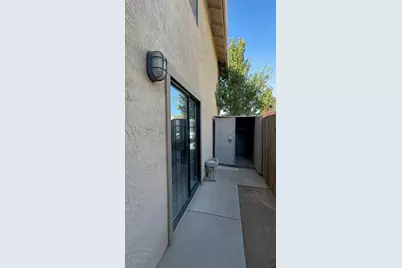 2202 Lejano Way, Sacramento, CA 95833 - Photo 15