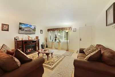 1605 W Rumble Road, Modesto, CA 95350 - Photo 17