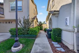 3301 N Park Dr, Sacramento, CA 95835 - Photo 7