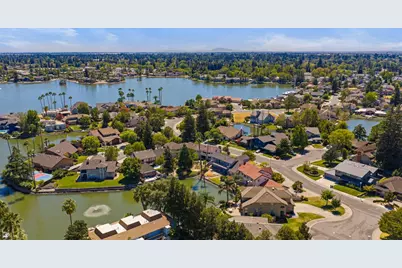 747 Shoreside Drive, Sacramento, CA 95831 - Photo 55