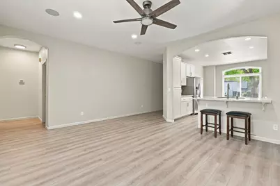 2056 Milan Way, Roseville, CA 95678 - Photo 5