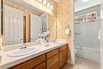 400 Listowe Drive, Folsom, CA 95630 - Photo 25