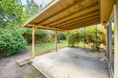 4852 N Rockland Way, Fair Oaks, CA 95628 - Photo 9