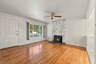 2013 Rossmoor Drive, Rancho Cordova, CA 95670 - Photo 7