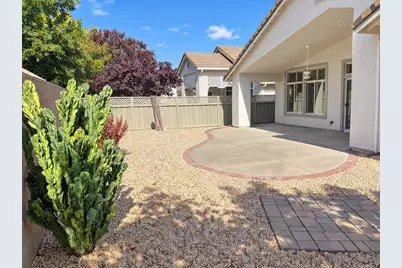 5233 Dreamgarden Loop, Roseville, CA 95747 - Photo 15