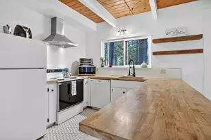 1462 Pine Dr, Arnold, CA 95223 - Photo 7