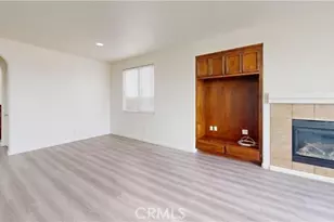 2555 S Lind, Fresno, CA 93725 - Photo 9