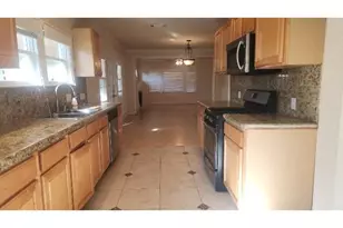 718 E Clinton Ave, Fresno, CA 93704 - Photo 3