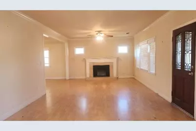 718 E Clinton Avenue, Fresno, CA 93704 - Photo 7
