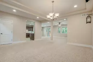 1345 N Kaweah Ave, Clovis, CA 93619 - Photo 7