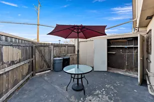 5188 E Ashlan Ave, Fresno, CA 93727 - Photo 13