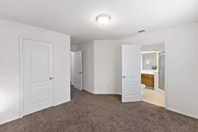 8847 N Woodrow Avenue, Fresno, CA 93720 - Photo 21