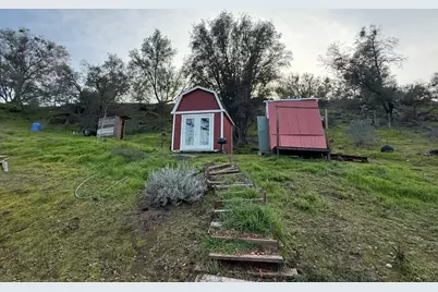 2 Happy Hollow Road, Coarsegold, CA 93614 - Photo 3