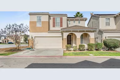 4626 W Javier Way, Fresno, CA 93722 - Photo 1