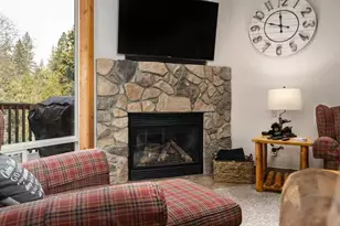 40830 Village Pass Ln, Shaver Lake, CA 93664 - Photo 7