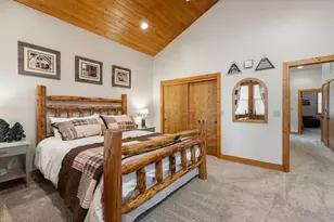 40830 Village Pass Ln, Shaver Lake, CA 93664 - Photo 27