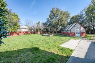 2004 N Maple Avenue, Fresno, CA 93703 - Photo 31