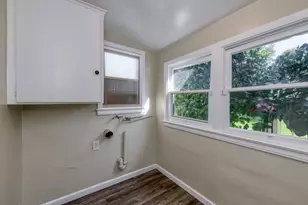 2004 N Maple Ave, Fresno, CA 93703 - Photo 17