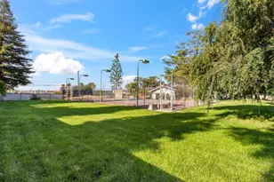 4341 W Dakota Ave, Fresno, CA 93722 - Photo 25