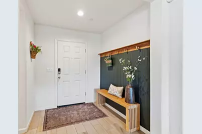 2131 W Ambassador Way, Hanford, CA 93230 - Photo 5