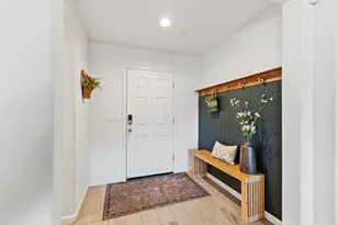 2131 W Ambassador Wy, Hanford, CA 93230 - Photo 5