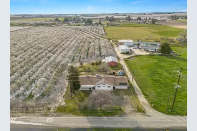 4847 S Greenwood Avenue, Del Rey, CA 93616 - Photo 5