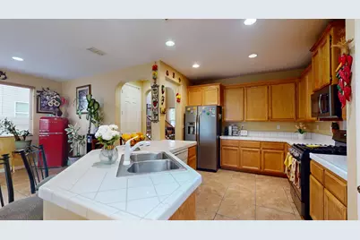 1055 San Jose Avenue, Madera, CA 93637 - Photo 7