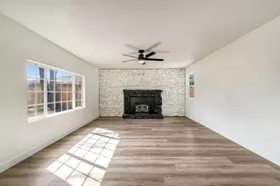 130 W Celeste Ave, Fresno, CA 93704 - Photo 7