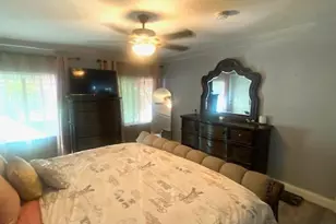 4574 E Illinois Ave, Fresno, CA 93702 - Photo 13