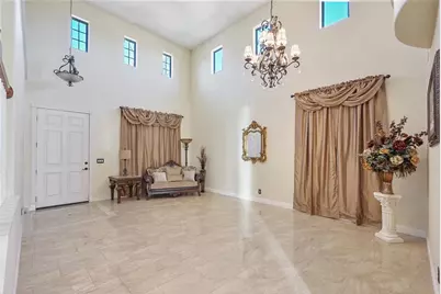 9470 Hillsborough Way, Chowchilla, CA 93610 - Photo 7