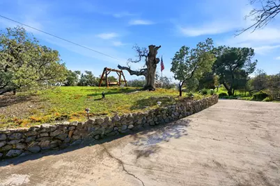 30530 Corral Drive, Coarsegold, CA 93614 - Photo 5